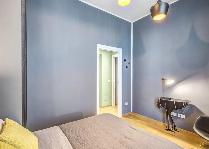 Downtown Srl - Cinque Terre Stylish Apartamento La Spezia