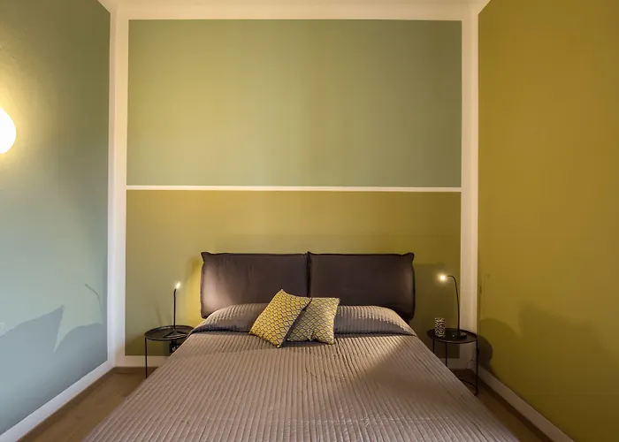 Downtown Srl - Cinque Terre Stylish Apartamento La Spezia