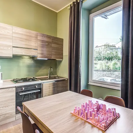 Apartment Downtown Srl - Cinque Terre Stylish La Spezia