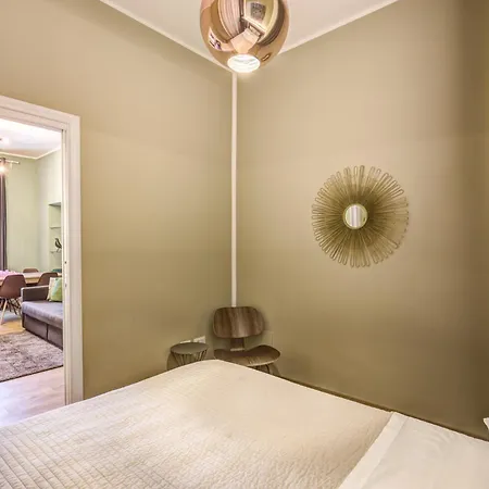 Downtown Srl - Cinque Terre Stylish La Spezia