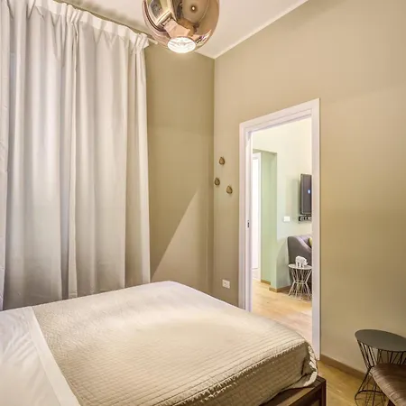 Downtown Srl - Cinque Terre Stylish Apartment