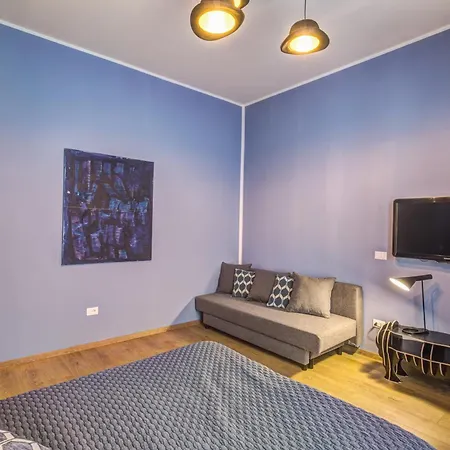 Downtown Srl - Cinque Terre Stylish Apartment La Spezia